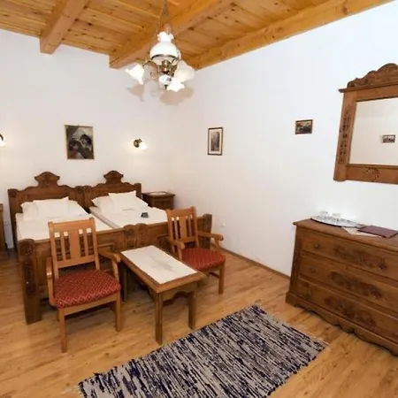 Szent Anna Etterem Es Panzio Berkenye