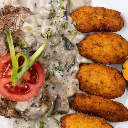 فندق مبيت وإفطار Szent Anna Etterem Es Panzio