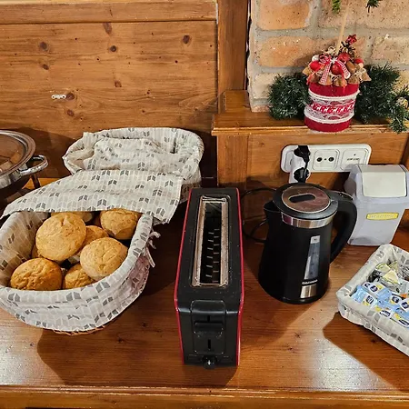 Szent Anna Etterem Es Panzio فندق مبيت وإفطار Berkenye